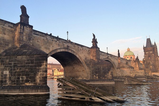 1 hour Prague Panoramic Vltava River sightseeing Cruise - English Commentary, Wi-Fi, and Audio Guide Limits