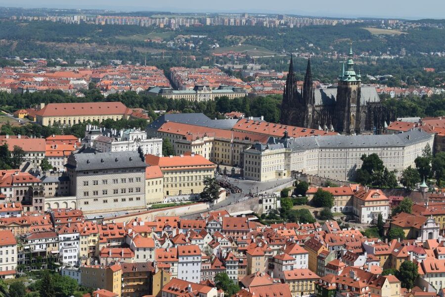 3-Hour Prague Castle & Interiors Tour - The 15-Minute Coach Ride to Castle Hill