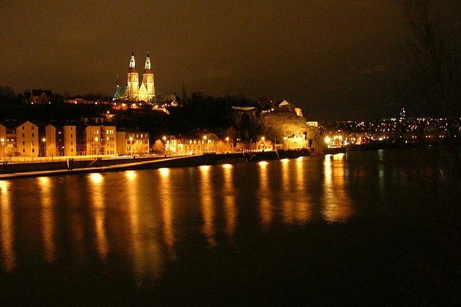 4-hour Private Prague by Night Tour - Lennon Wall and Kampa Island