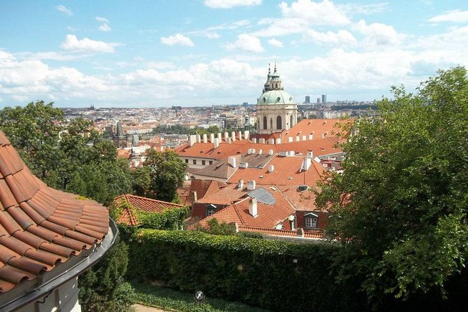 6-hour Welcome to Prague Private Tour - Charles Bridge and the Vltava crossing