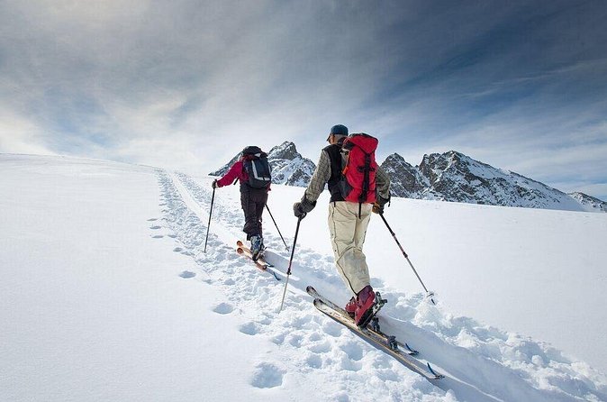 Adventure Trip to highest Czech Mountain: Enjoy hiking tour - What the private format changes