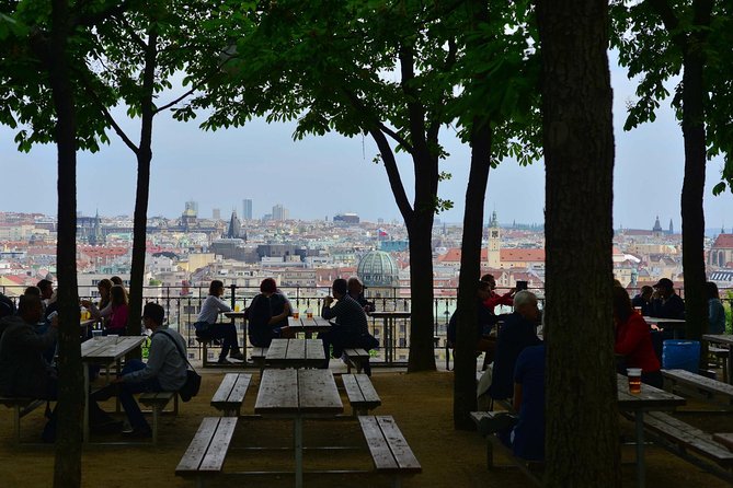 Beergarden Tour - Three beer gardens instead of one tourist pub