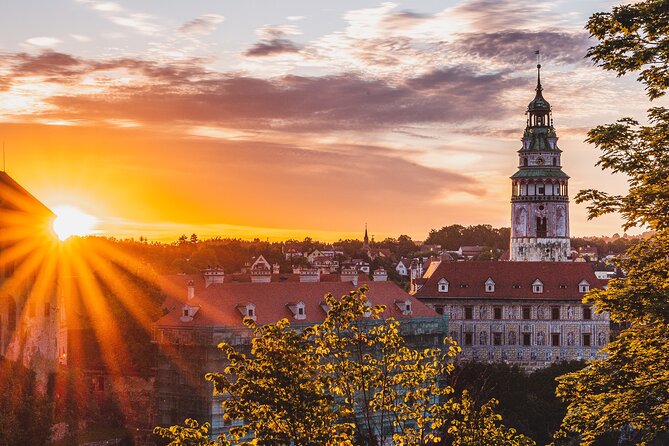 Best of Cesky Krumlov Old Town and Castle Exteriors - How the private format affects value
