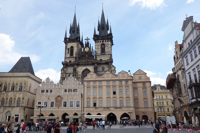 Best of Prague - City walking tour with Czech Cuisine Lunch - Prague Castle, the city’s seat of power