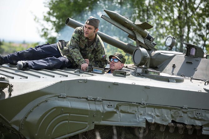 BMP tank driving experience Prague - Key points before you book