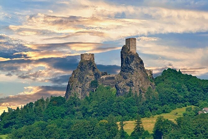 Bohemian Paradise and the Trosky castle tour - A moderate walk with useful gear