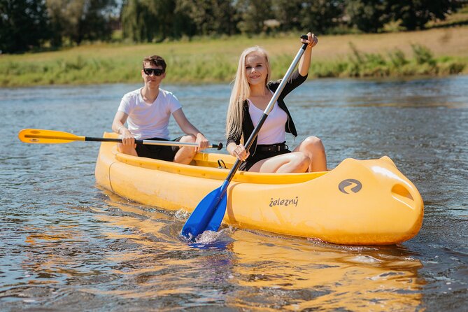 Canoeing on the Elbe river + Bike rental from Děčín to Bad Schandau - What the $31.21 price really covers