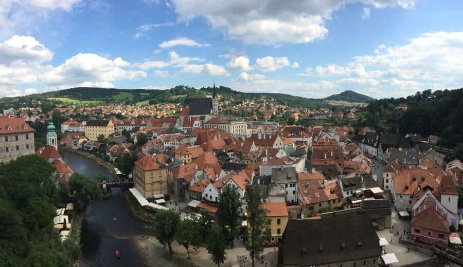 Český Krumlov: 2 Hour Private Walking Tour with Guide - Who Should Book This Private Walk?