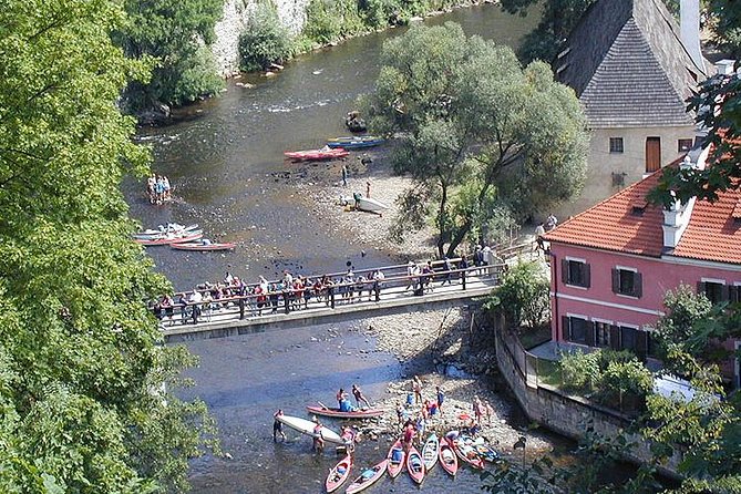 Cesky Krumlov Full day tour from Prague and back - Free time in the old town