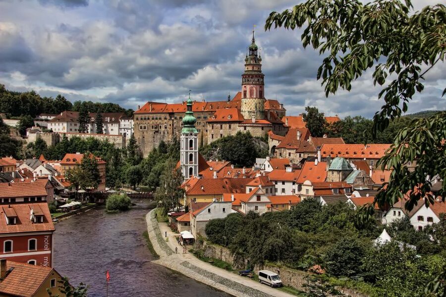 Cesky Krumlov Private Day Trip from Prague - Krumlov Castle and the seasonal catch