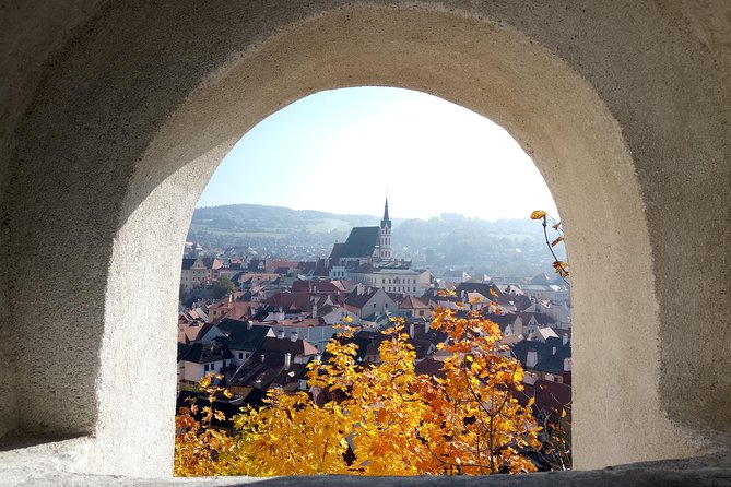 Cesky Krumlov Private day trip from Prague with Lunch and Castle admission - Timing, seasons, and practical planning