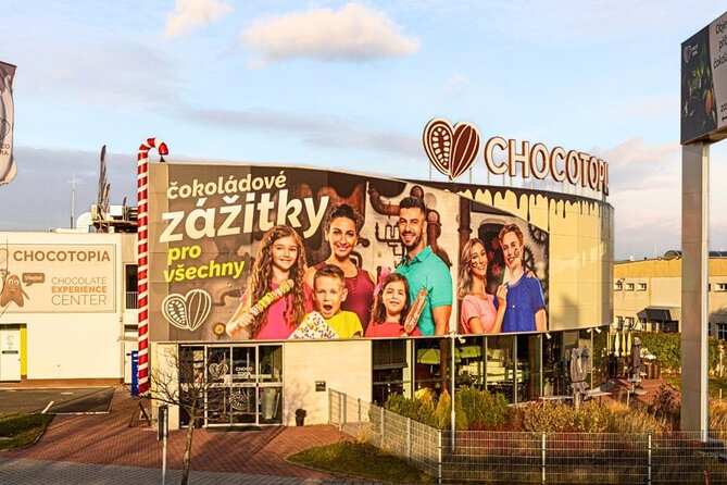 Chocotopia Visit - The cocoa plantation gives the visit a better starting point