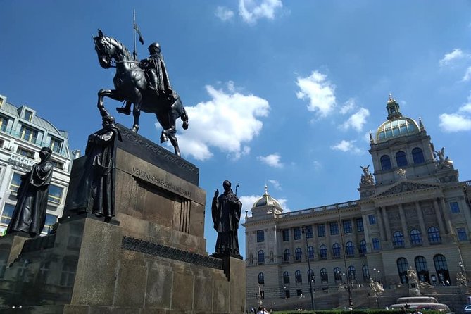 Communism and its fall Prague private tour - Starting with Prague’s intellectual meeting place