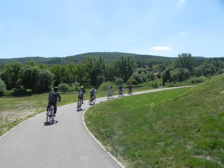 Coutryside bike tour to Karlstejn Castle. - Key points to know before you book