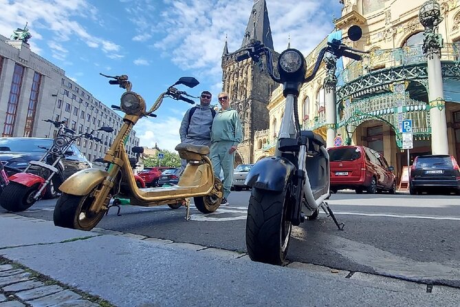 Create your own route on eScooter and enjoy Prague on wheels! - Up toward Hradčany and Prague Castle