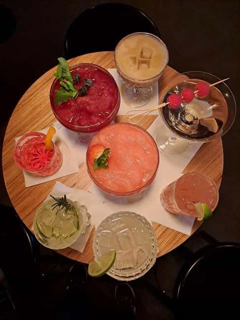 Crew Bar Prague: Open bar, ping pong or shuffleboard game - How it fits into a Prague evening