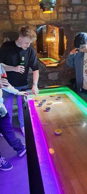 Crew Bar Prague: Open bar, ping pong or shuffleboard game - My verdict on Crew Bar Prague
