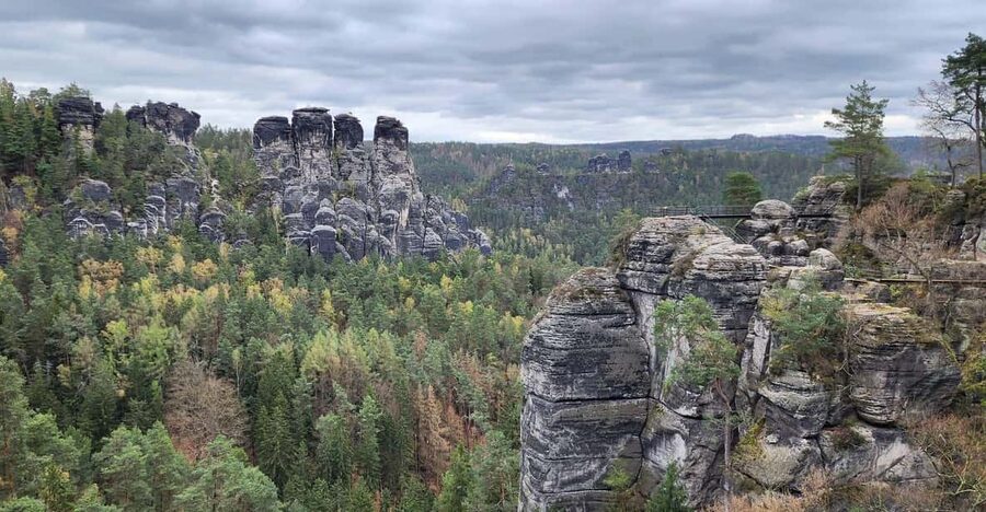 Day trip from Prague to Bohemian and Saxon Switzerland - Valerij’s guiding style and language