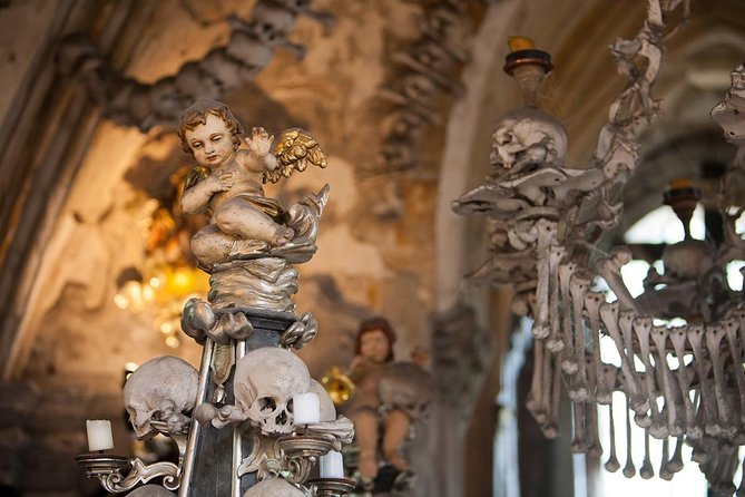 Day Trip to Kutná Hora by train from Prague - What the $83.44 price really covers