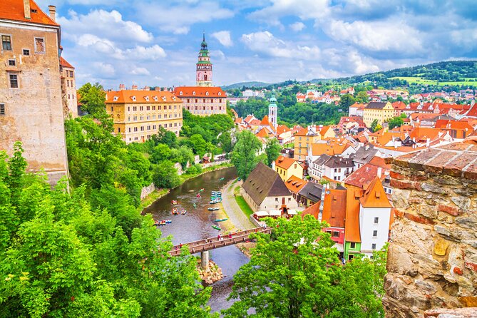 Day Trip to the Fairytale Town of Cesky Krumlov - Why Cesky Krumlov makes a strong day trip from Prague