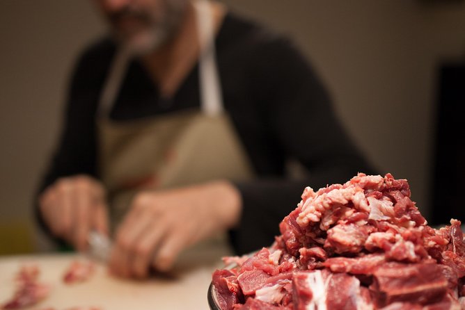 Discover Czech Cuisine: Cooking Class & Dinner in Historic Home - What the small group changes