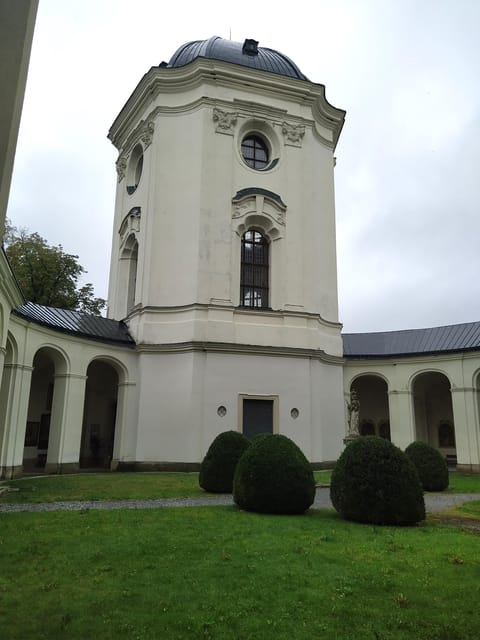 Discover Moravian Karst: Seven Stops, One Tailored Tour - The first stop: an easy pickup from central Brno