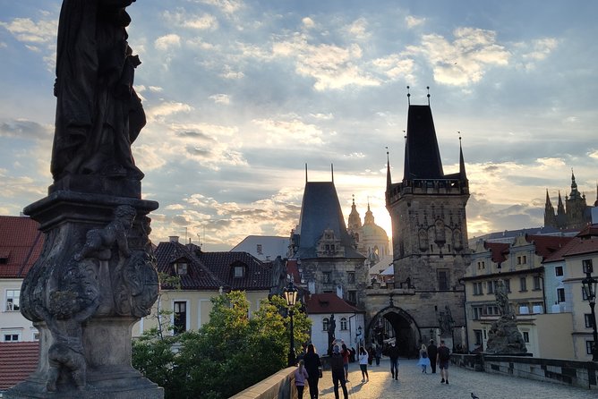 Discover Prague Private Tour - 3 hours - Prague Castle, St. Vitus Cathedral and Hradčany