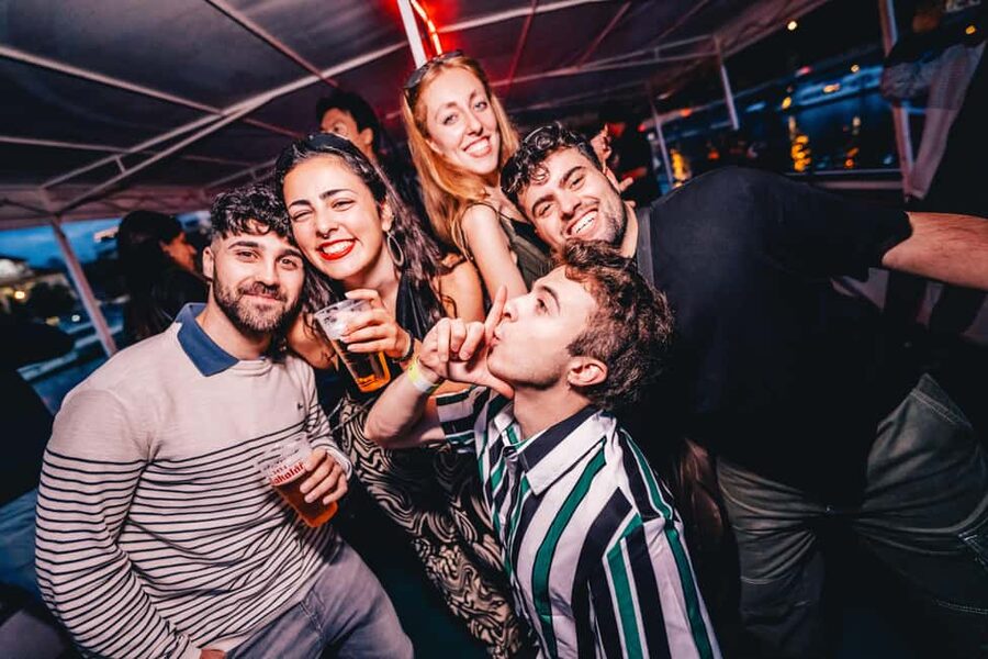 Drunken Monkey Prague Boat Party Open Bar to Duplex Club - What the open bar actually includes
