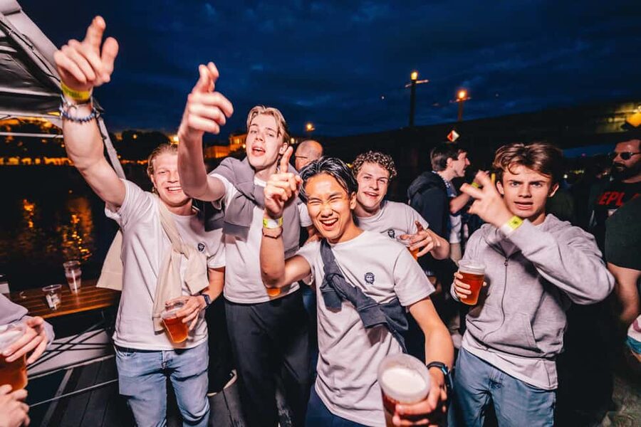 Drunken Monkey Prague Boat Party Open Bar to Duplex Club - How the $73 price works for different night-out plans