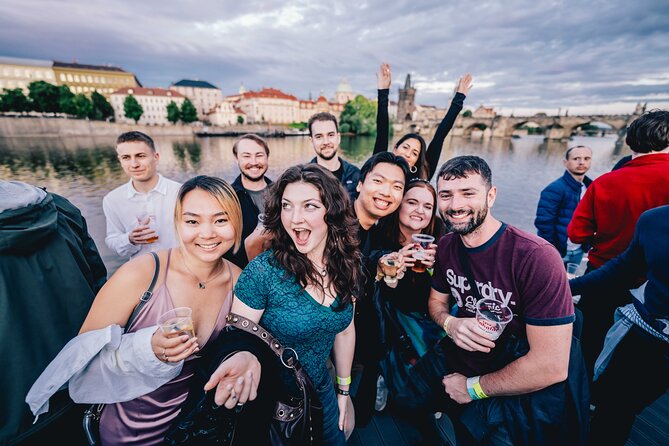 Drunken Monkey Prague Boat Party w/ 2hr Open Bar, DJ & Club Entry - Timing, weather, and practical planning