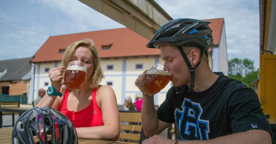 E-Bike Day Trip: Visit a Roman Castle and Taste Craft Beer - Following the Vltava and Berounka rivers