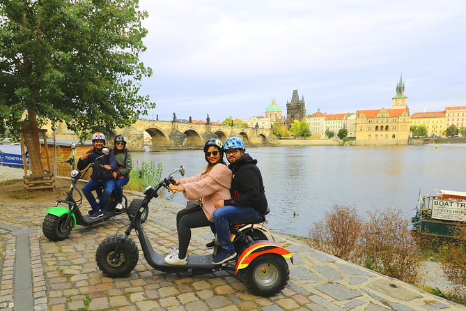 E-Bike, E-Scooter Viewpoint Fun Tour - Prague Castle, St. Vitus Cathedral, and Hradcany