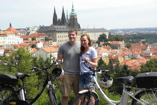 Ebike Prague Tour - Wenceslas Square closes the loop