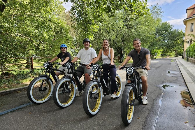 Ebike tour in Prague - Express Tour - Wenceslas Square and the National Museum