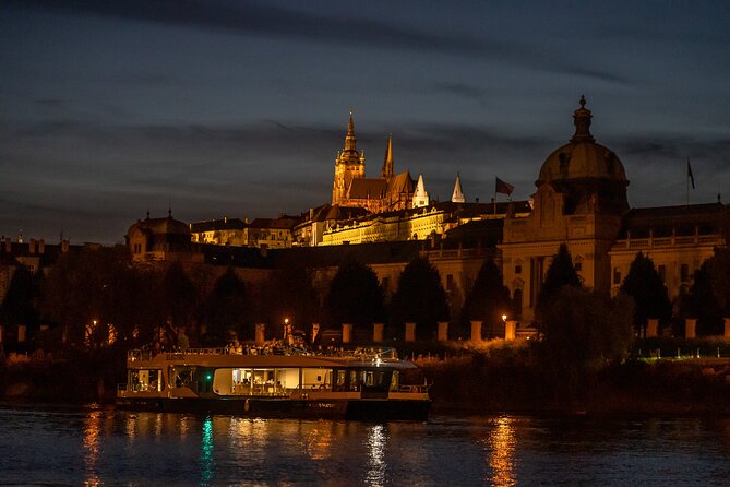 Evening Eco Cruise With a Glass of Prosecco in Bohemia - Is $29.65 a fair price?
