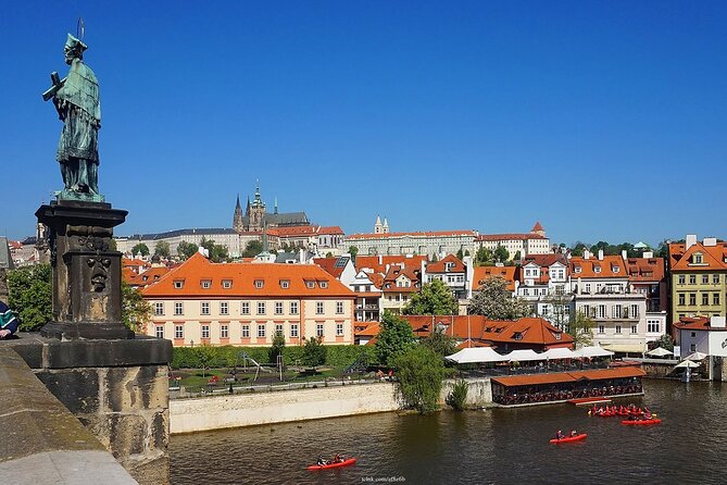 Explore the Historic Prague Castle: Private Half-Day Walking Tour - Prague Castle: 45 Minutes of Royal Ground