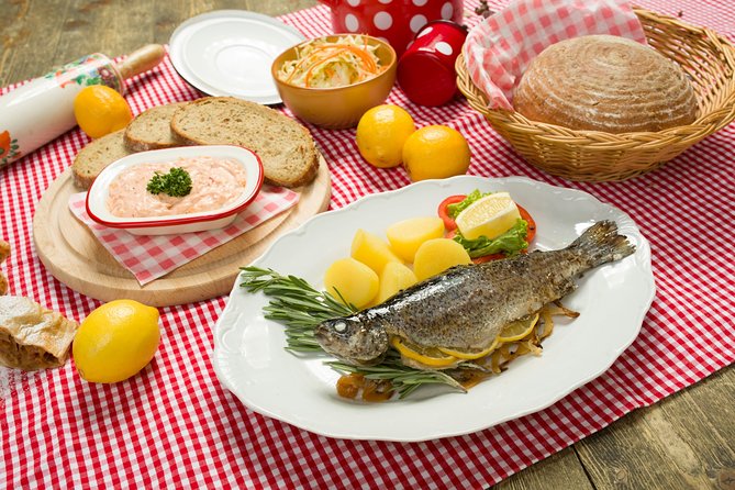 Folklore Dinner with Unlimited Drinks 4course Menu - Is it good value at $63.96?