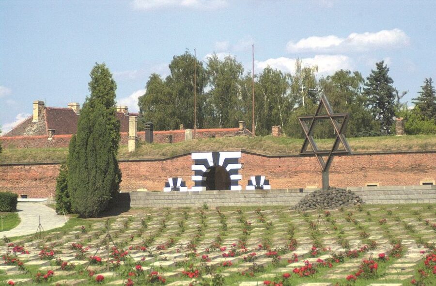 From Prague: All-inclusive Bus Tour to Terezin Memorial - Meeting at Pařížská Street