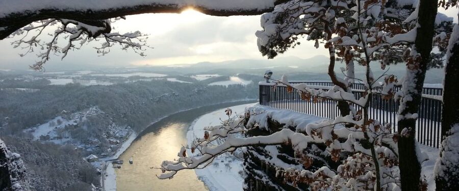From Prague: Bohemian & Saxon Switzerland Iconic Day Trip - A Czech lunch in the middle of the day