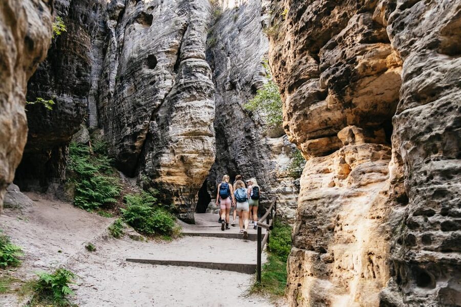 From Prague: Bohemian & Saxon Switzerland Iconic Day Trip - How difficult is the walking?