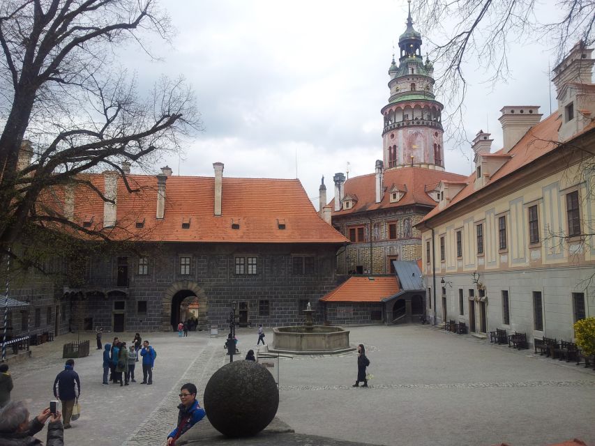 From Prague: Full-Day Český Krumlov Tour with Lunch - Is $102 a fair price?