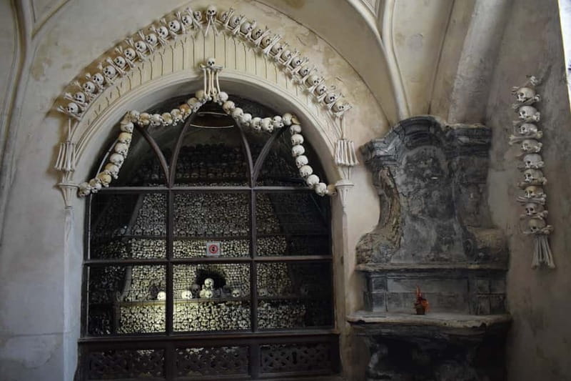 From Prague: Half-Day Coach Tour to Kutná Hora - The guide can make or break the day