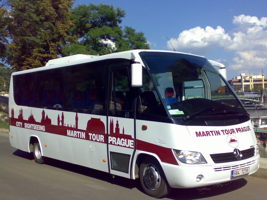 From Prague: Half-Day Karlstejn Castle Tour - Finding the Bus at Pařížská 1