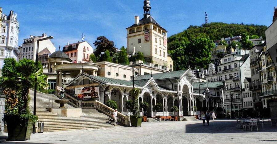 From Prague: Karlovy Vary Full-Day Tour - The 1.5-Hour Coach Ride West