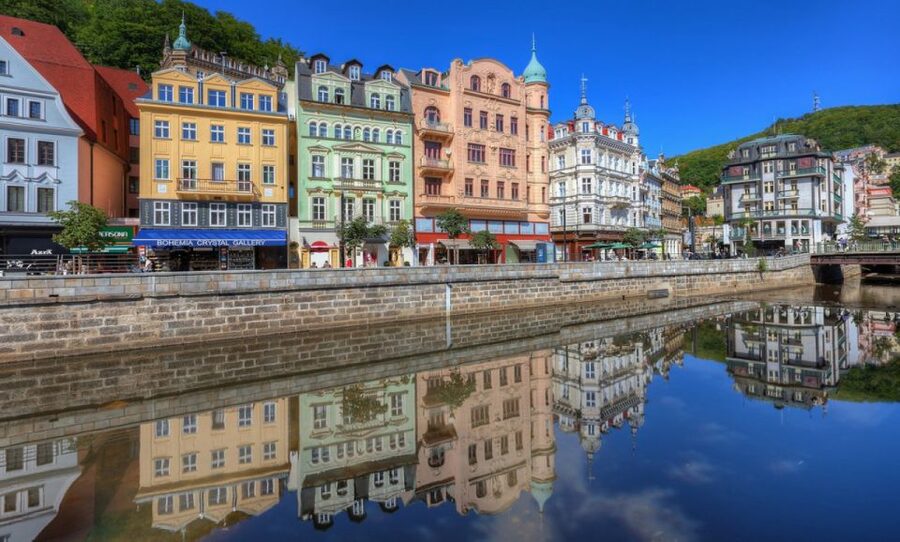 From Prague: Karlovy Vary Guided Day Trip - Key points to know before booking