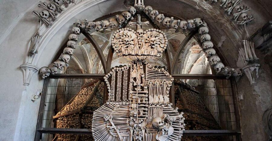 From Prague: Kutna Hora and Bone Chapel Tour - Key points to know before booking
