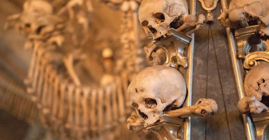 From Prague: Kutna Hora UNESCO Site Tour with Bone Chapel - The train ride from Prague to Kutná Hora