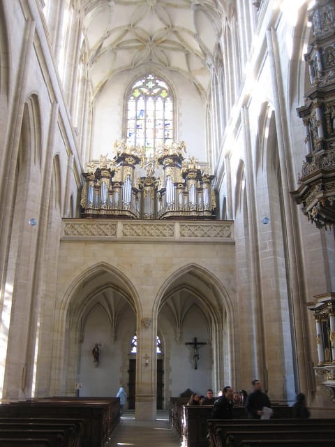 From Prague: Kutna Hora Walking Tour & St. Barbara Cathedral - How the walking portion shapes the day