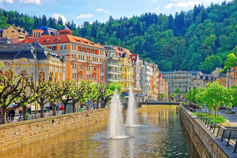 From Prague: One day trip to Karlovy Vary - Key points to know before booking