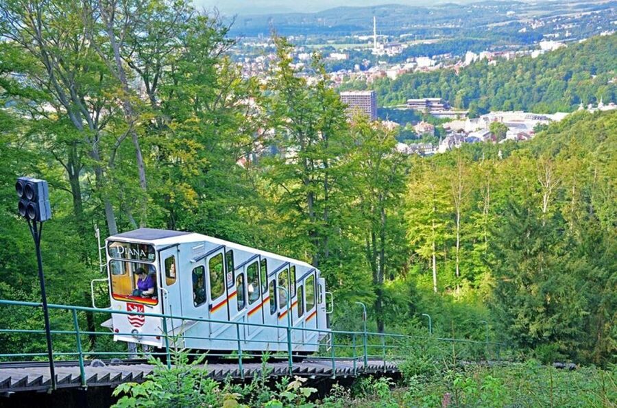 From Prague: One day trip to Karlovy Vary - Who will enjoy this day trip most